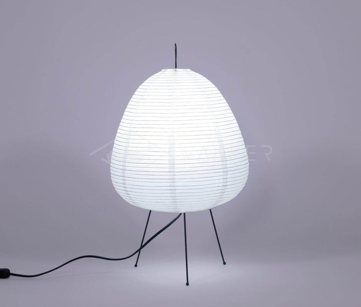 Minimalistisk japansk bordlampe Yumi