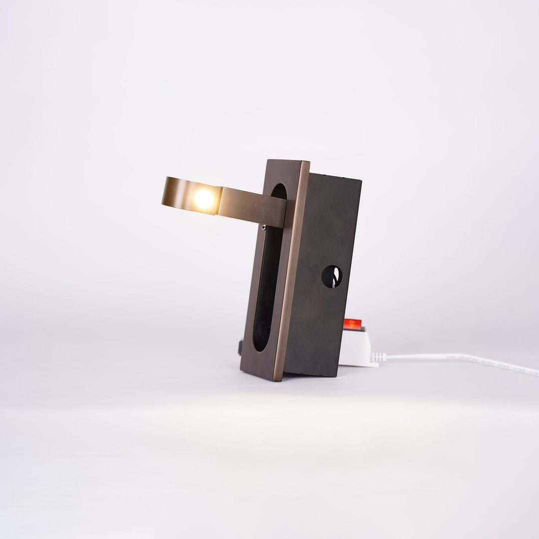 Dæmpbar LED sengebordslampe til soveværelset