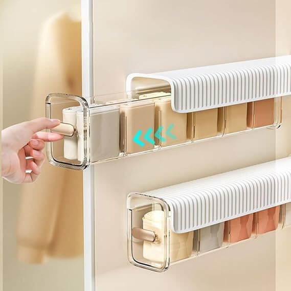 Vægboks: Praktisk opbevaring med gennemsigtigt design