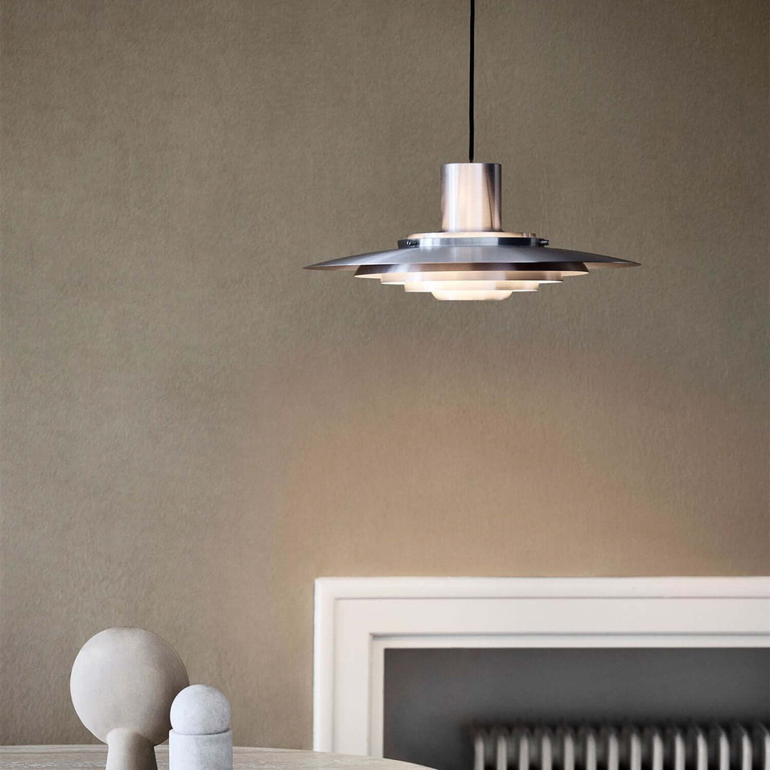 Moderne LED-pendellampe i aluminium