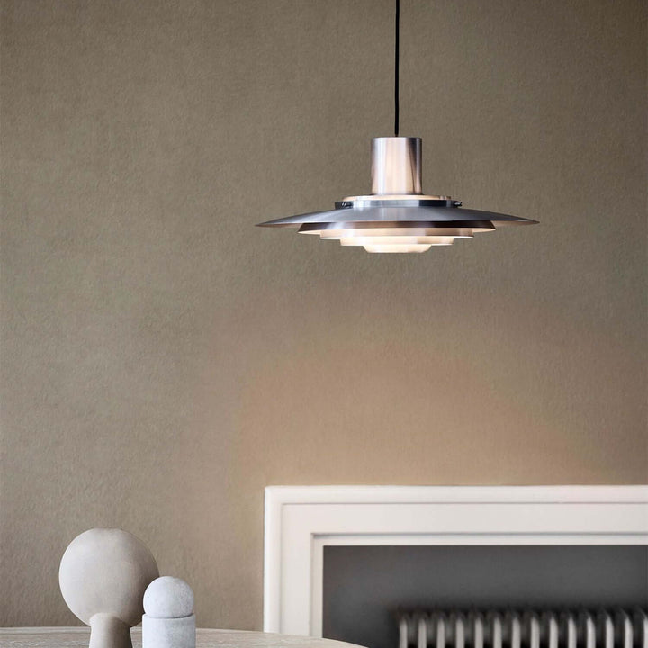 Moderne LED-pendellampe i aluminium