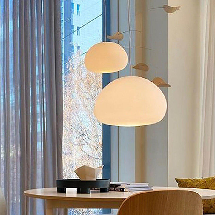 Moderne glas pendellampe til hyggelig belysning