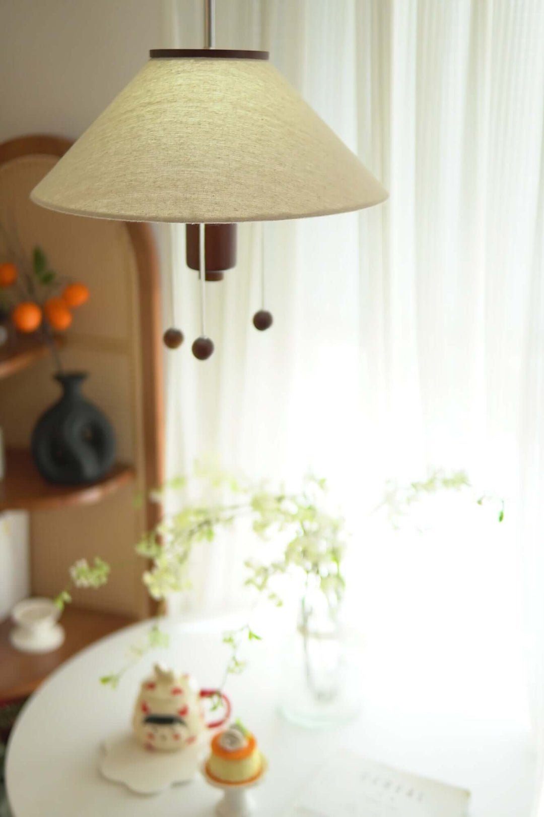 Design Blæksprutte Pendel, Valnød & Hvid
