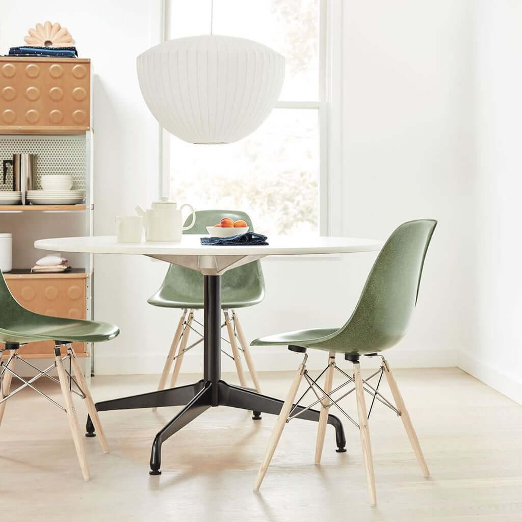 Moderne loftslampe i silke og stål