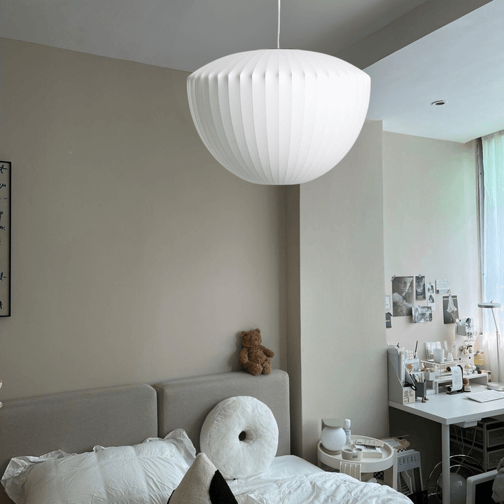 Moderne loftslampe i silke og stål