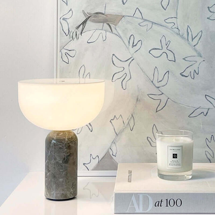 Elegant Marmor Bordlampe til Boligen