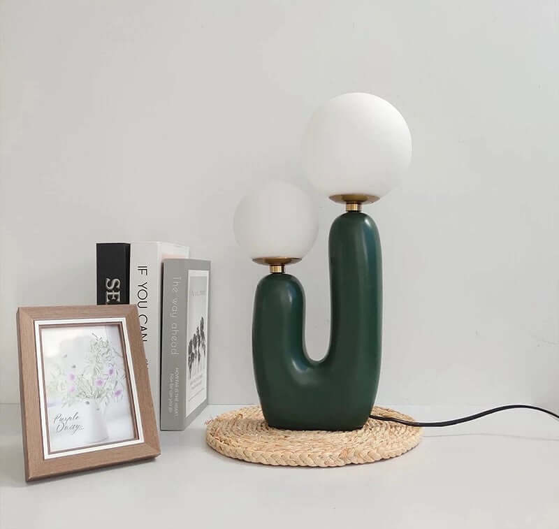 Moderne Kaktus Bordlampe med Mælkeglaskugler