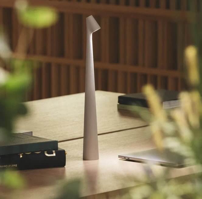 Bærbar LED-bordlampe, dæmpbar, i aluminium