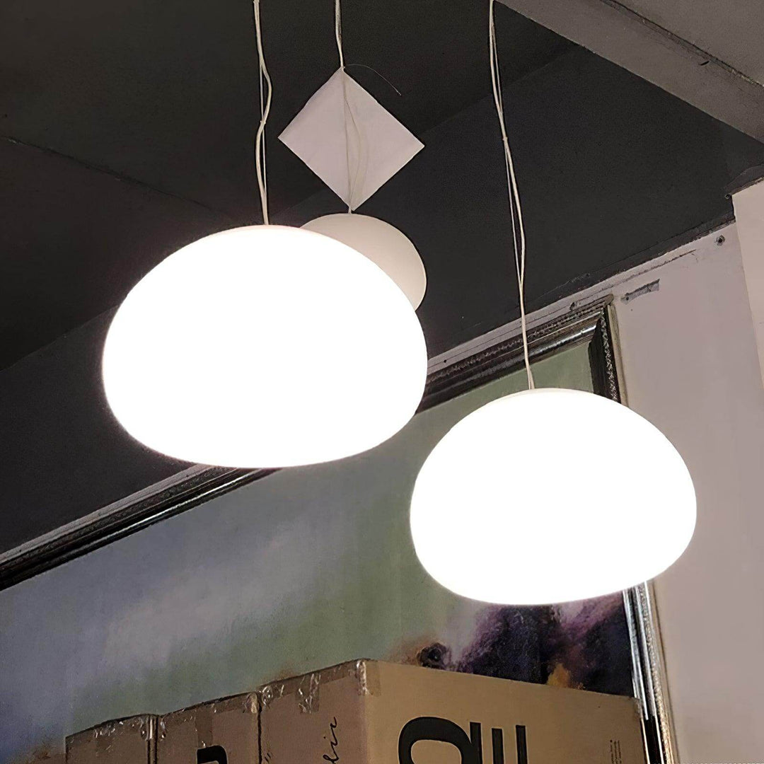 Moderne glas pendellampe til hyggelig belysning