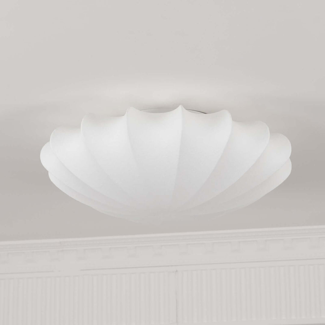 Moderne loftslampe i kugleform til designerindretning
