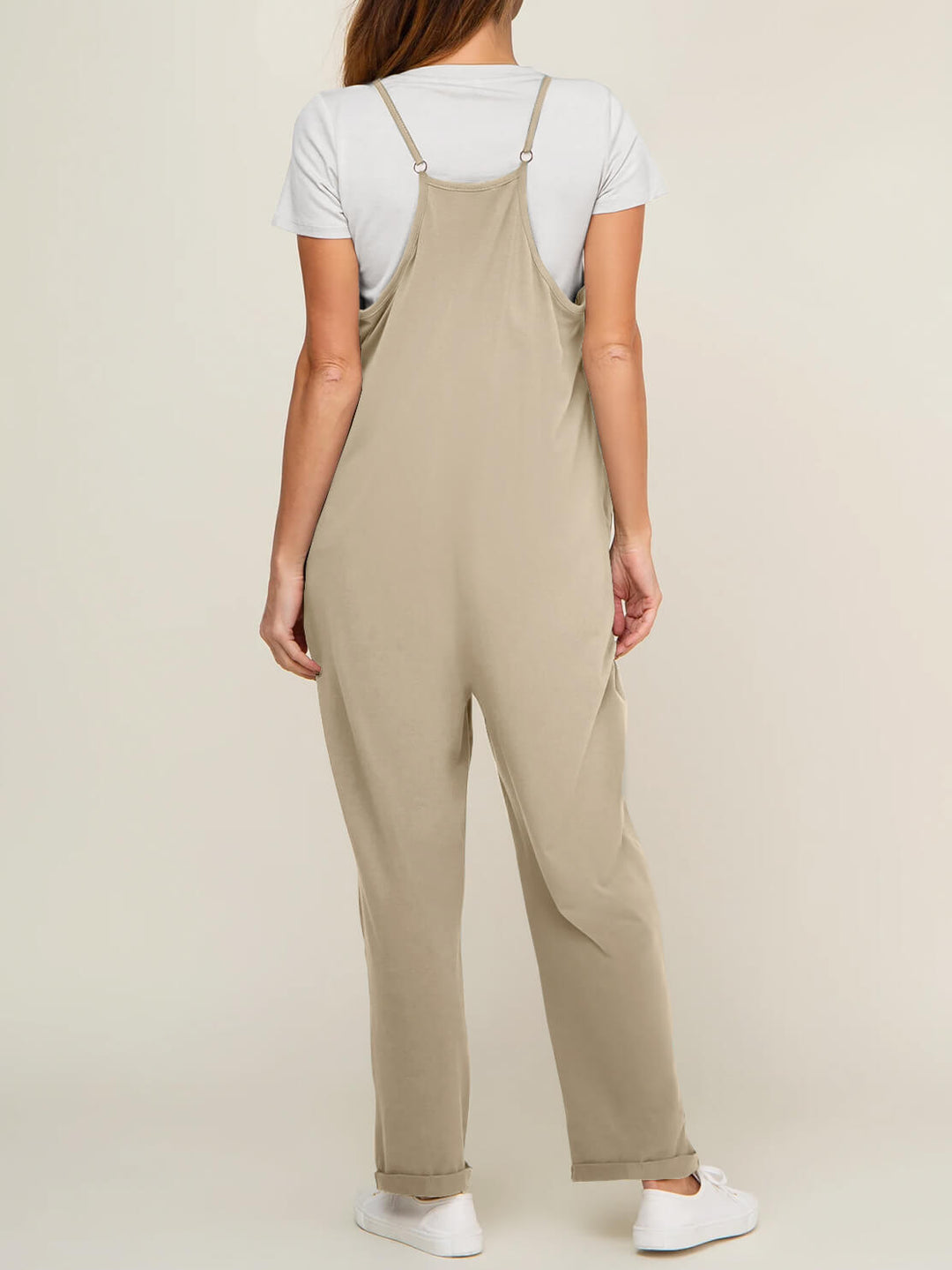 Hverdagsklar jumpsuit til kvinder med elastisk talje for en nem og stilfuld påklædning.