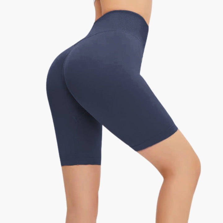 Komfortable højtaljede shorts til kvinder. Ideelle til yoga, fritid og afslapning.