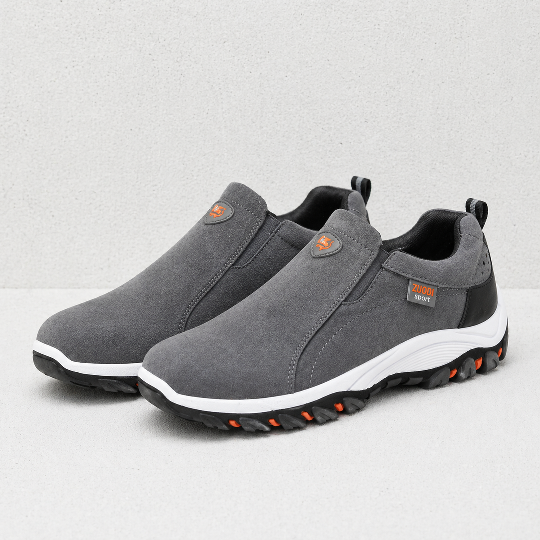 Herre slip-on sko i minimalistisk design for optimal komfort. Perfekt til casual hverdag.