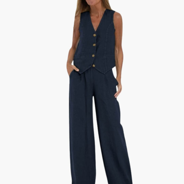 Kvinder todelt sæt med elegant vest og brede bukser. Perfekt til sommerens mode.