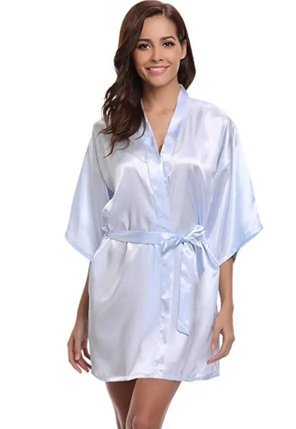 Premium dame fleece badekåbe med hætte. Ultra blød og dejlig varm som hjemmetøj.