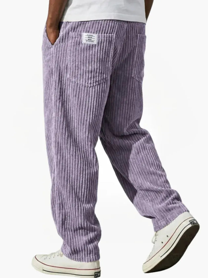 Moderne casual herrebukser med spændende tekstur. Komfortabel pasform og stilfuldt design for den bevidste mand.