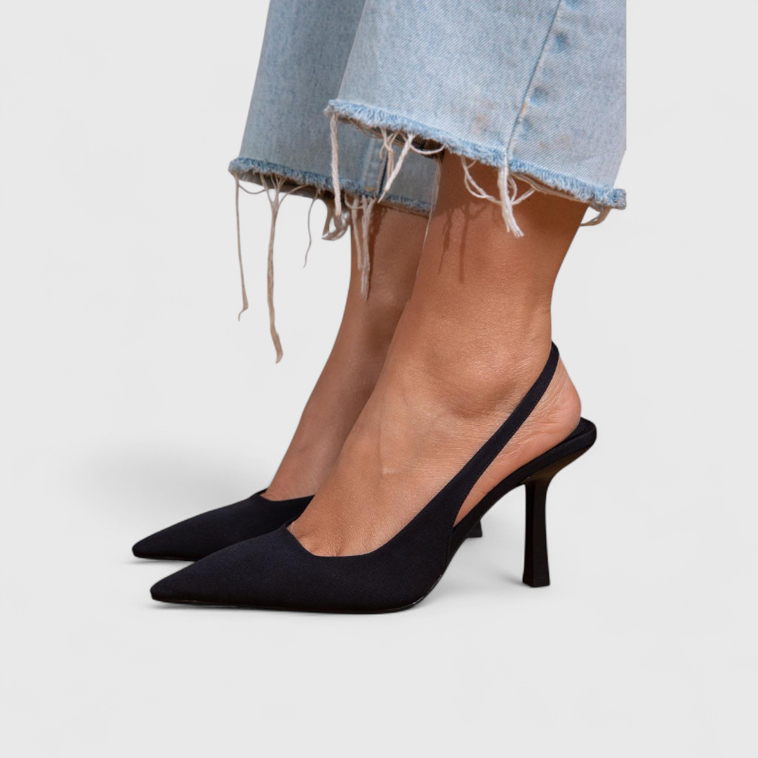 Komfortable brune damepumps. Ortopædiske højhælede sko, perfekte til både arbejde og elegante anledninger.