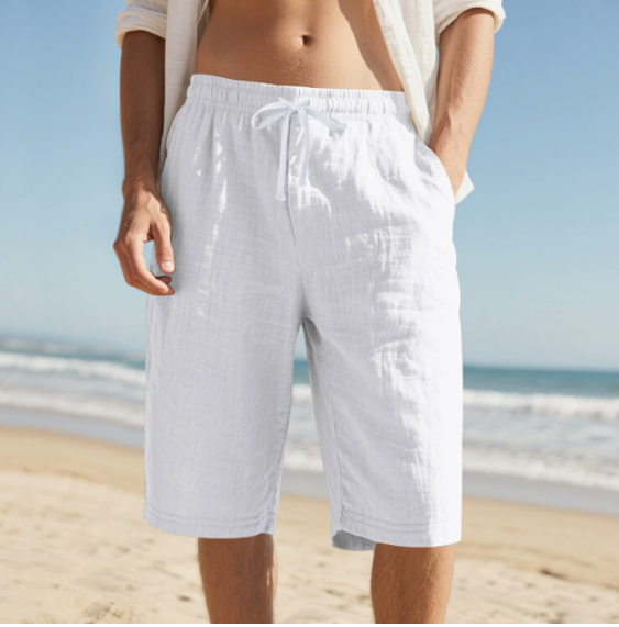 Lette herre strand shorts med elastik talje & snørelukning. Ideelle til varmt vejr og afslappede sommerdage.