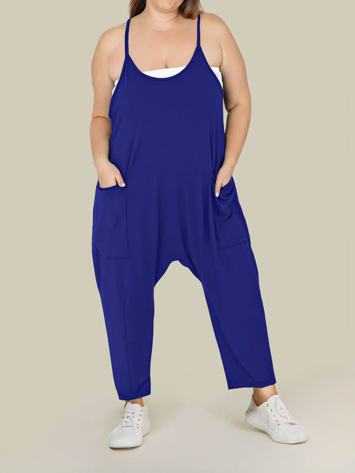 Kvinders one-piece med elastisk talje, nem at style for et komplet outfit.