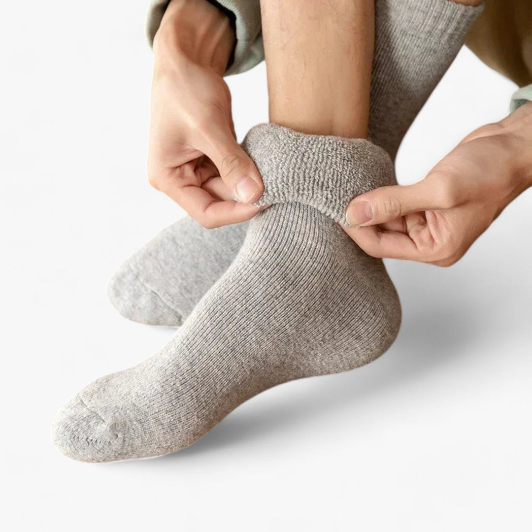 Unisex termosokker 3-pak med fleecefor, perfekte til varme fødder på kolde vinterdage.