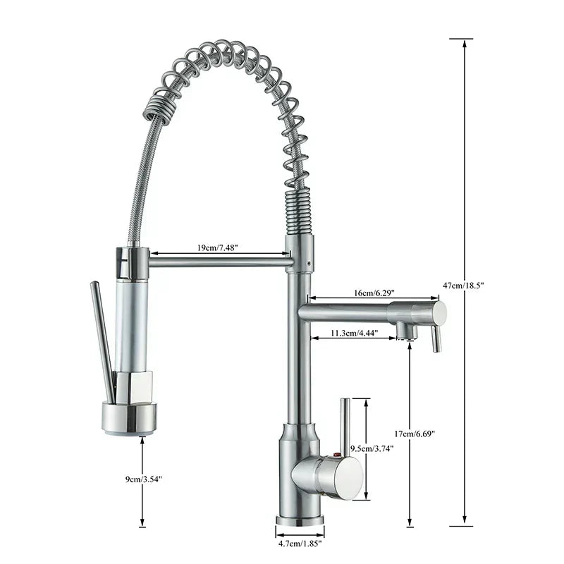 Minimalistisk design køkkenarmatur i sort rustfrit stål med 360° rotation.