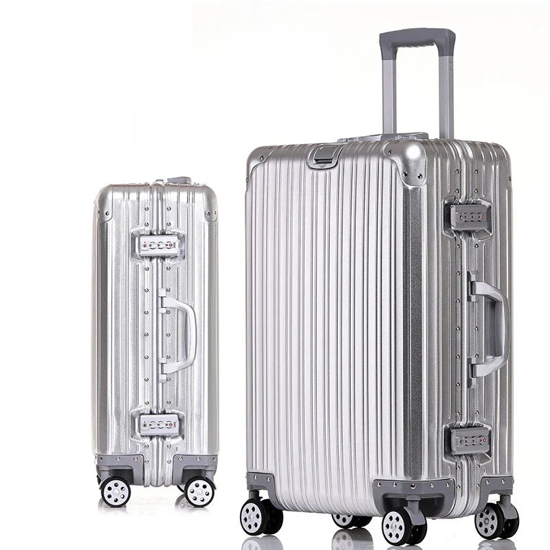 Stilren hardcase aluminiumskuffert med magnesium, en elegant rejsekuffert til den moderne globetrotter.