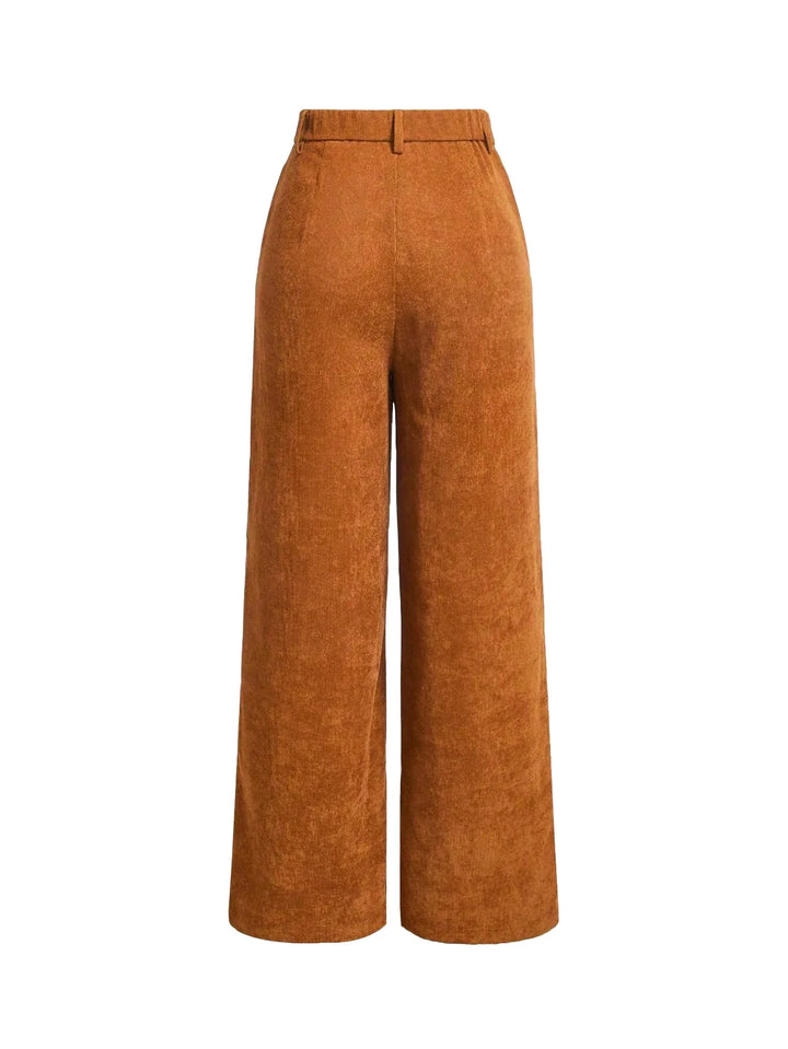 Komfortable, stilfulde damejeans med høj talje, perfekte til alsidig kvindemode om efteråret.