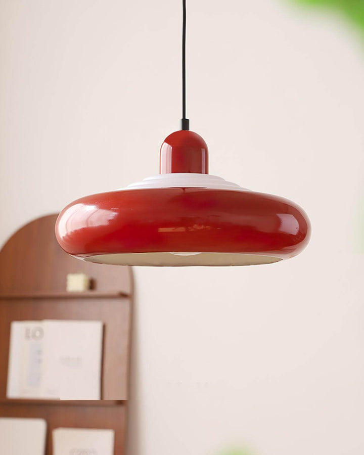 Moderne pendellampe i metal og akryl
