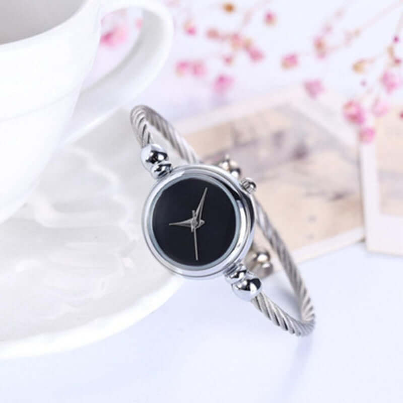 Elegant dameur i klassisk design