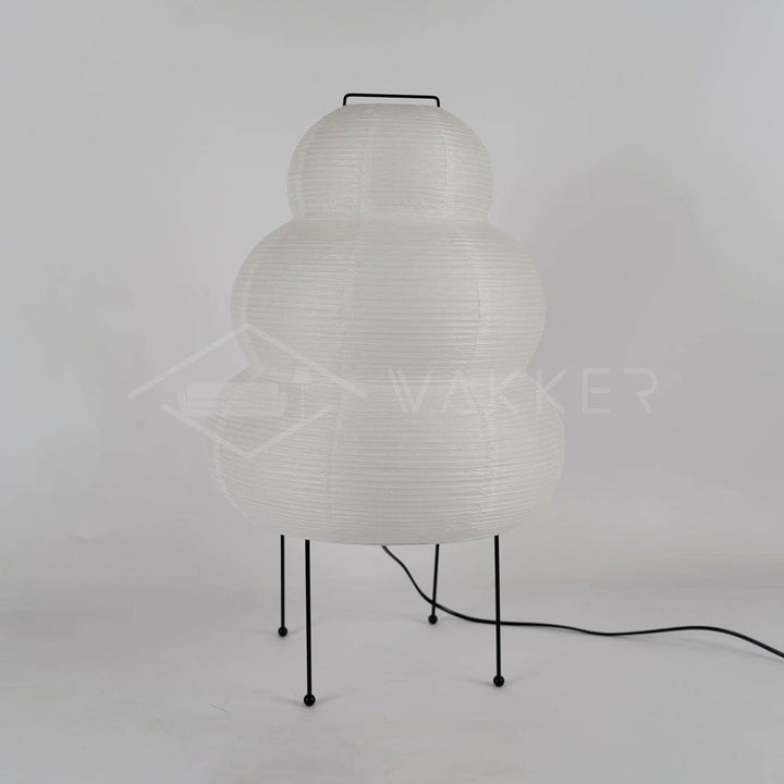 Minimalistisk japansk bordlampe Yumi