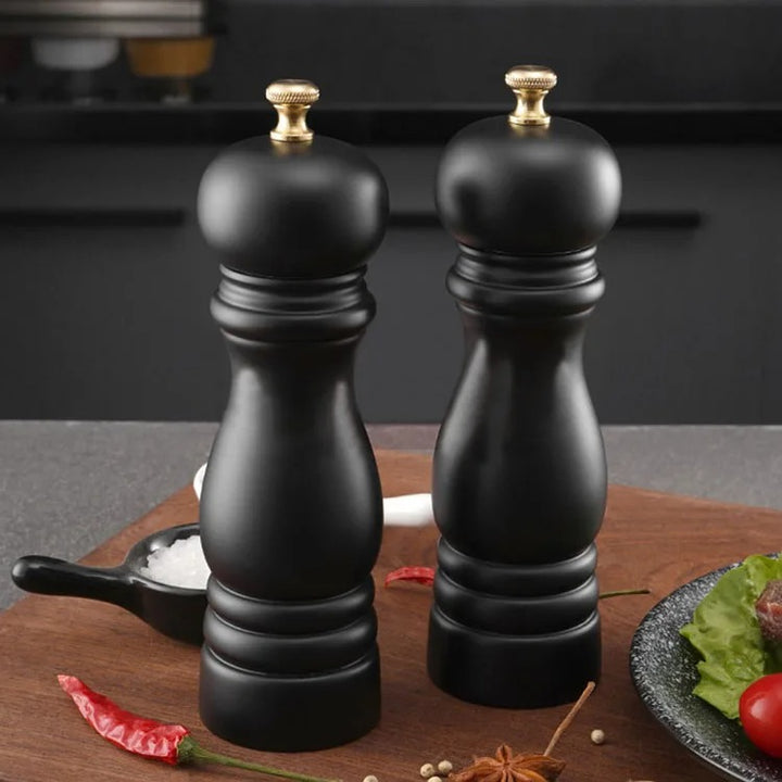 Elegant træ salt- og peberkværnsæt