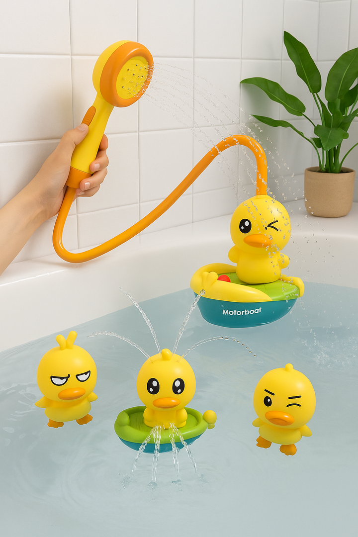 Udviklende AquaJoy Spritz badelegetøj forbedrer finmotorik og koordination hos børn gennem engagerende vandleg.