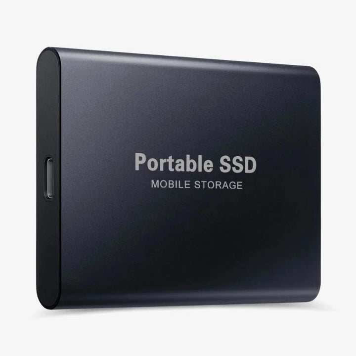 Slank aluminium SSD med USB-C for ultrahurtig dataoverførsel. Perfekt til pc, Mac og konsol.