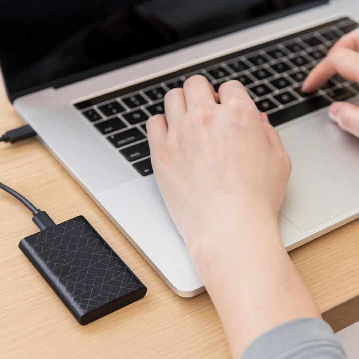 Lille bærbar SSD til Android lagring, udvid nemt pladsen på din smartphone eller tablet via USB-C.