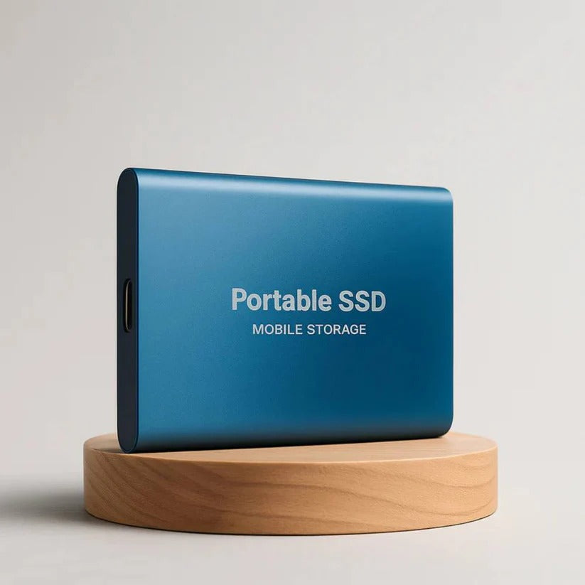 Robust bærbar SSD med USB-C, designet til hurtig og sikker lagring på alle enheder; PC, Mac, konsol.