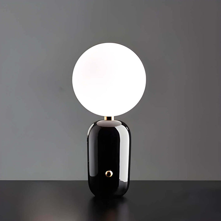Elegant Skrivebordslampe med Glasfod