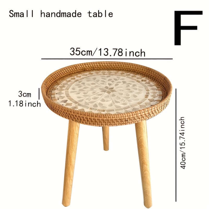 Rund rattan sidebord i naturtræ