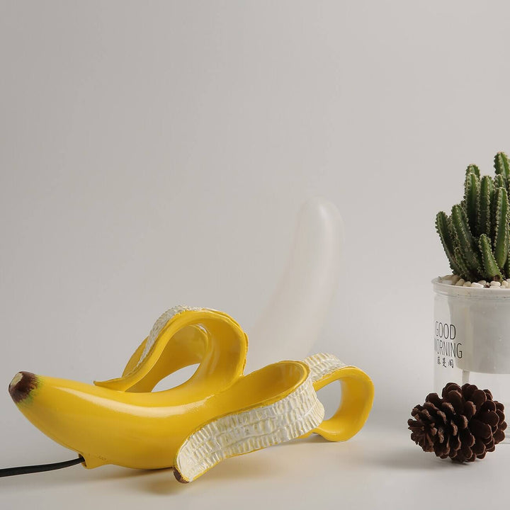 Elegant Art Deco Bordlampe med Banandesign