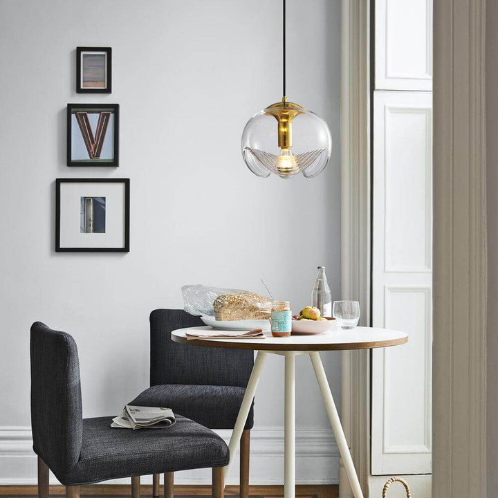Moderne bølget pendellampe i glas