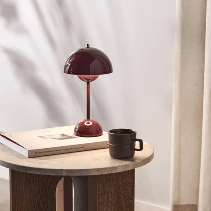 Dæmpbar LED bordlampe med touch sensor