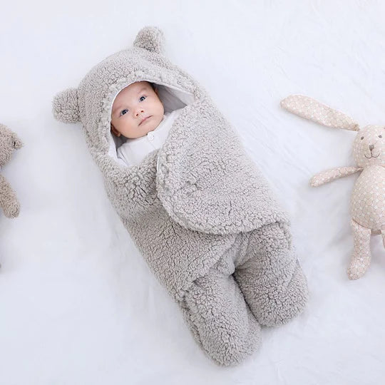 Lækkert babysvøb til nyfødte, en perfekt gaveidé til børneværelset. Blødt og varmt for tryg søvn.