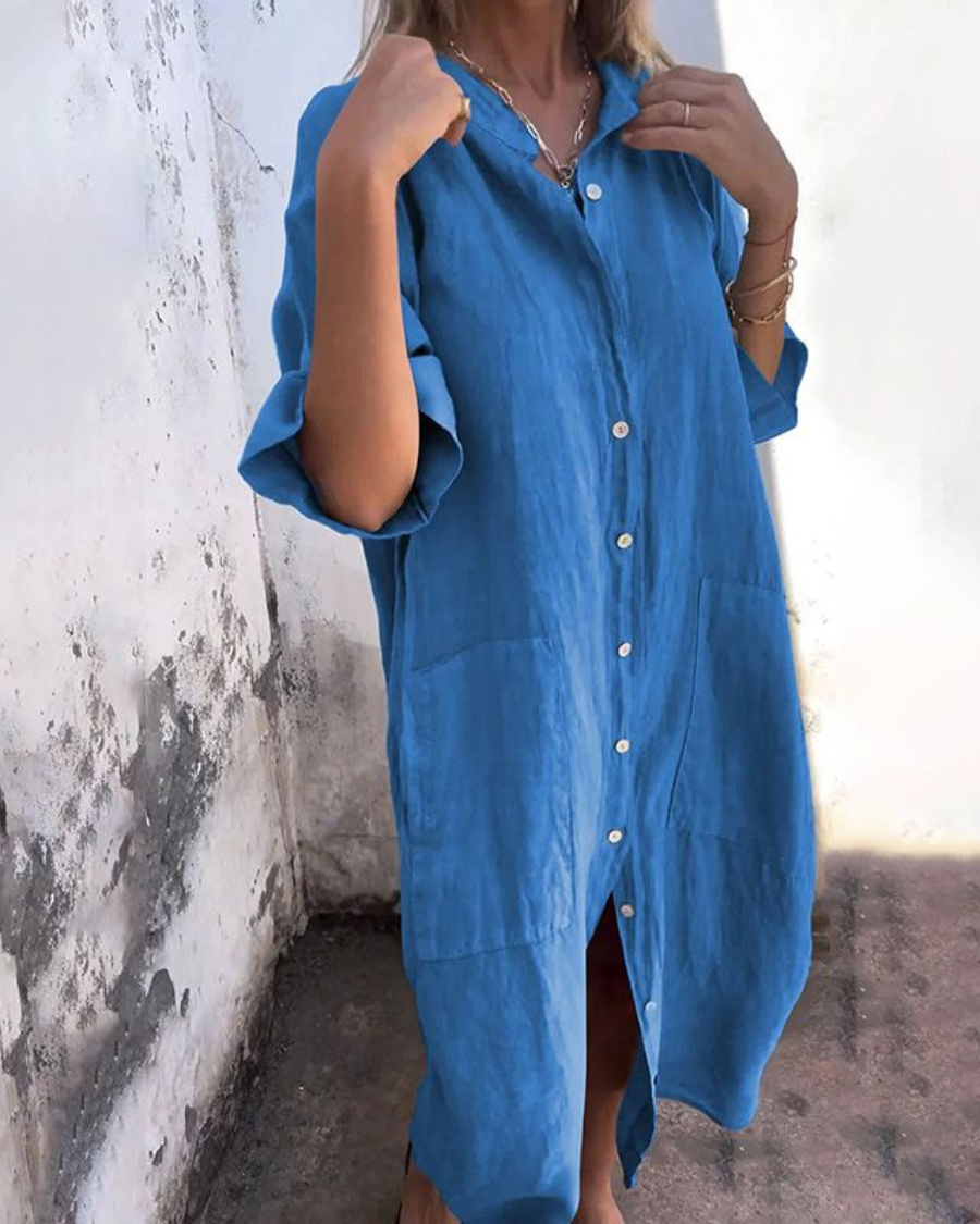 Elegant boho skjortekjole til kvinder, rejsevenlig og tilgængelig i stor størrelse for komfort.