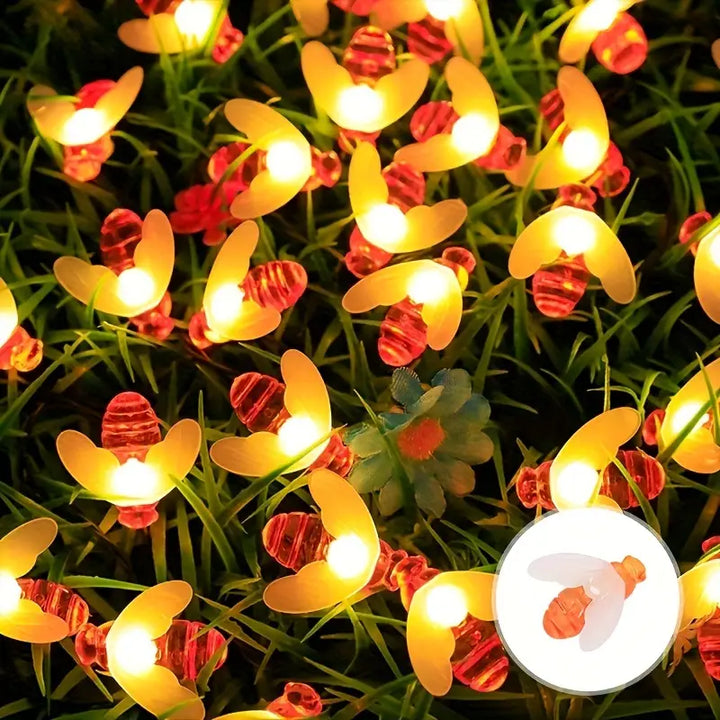 Farverig solar blomsterlyskæde i haven om natten, vejrbestandig, miljøvenlig, blomsterform, stemningsfuld belysning