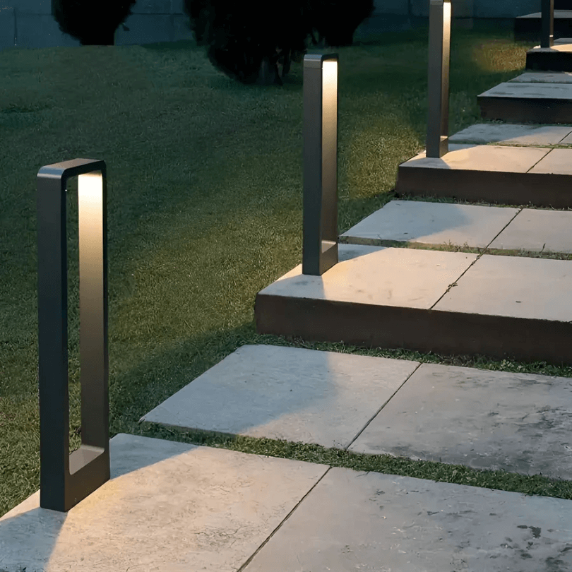 Moderne LED-havelampe i aluminium