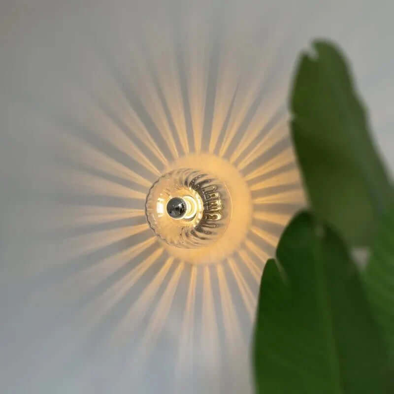 Moderne skandinavisk Bauhaus væglampe i glas
