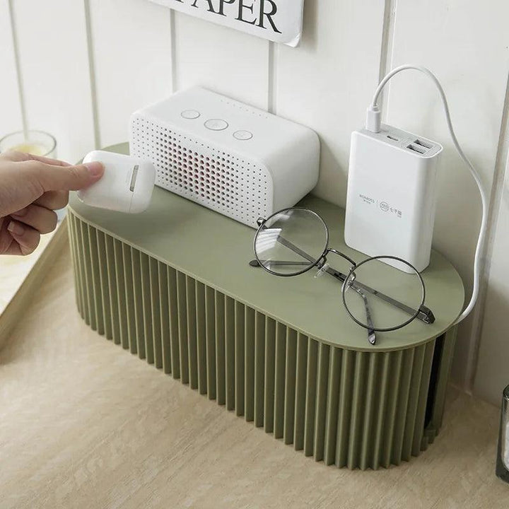 CableClear kabelskjuler i aktion; skaber et roligt og ordentligt miljø uden synlige ledninger.