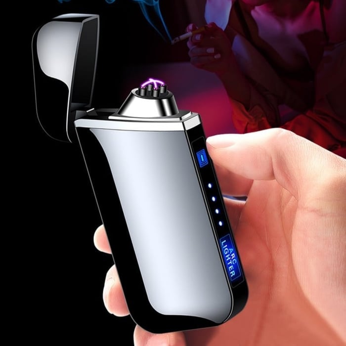 Sort USB genopladelig elektrisk lighter. Slankt, bærbart design med pålidelig, flammeløs tænding.