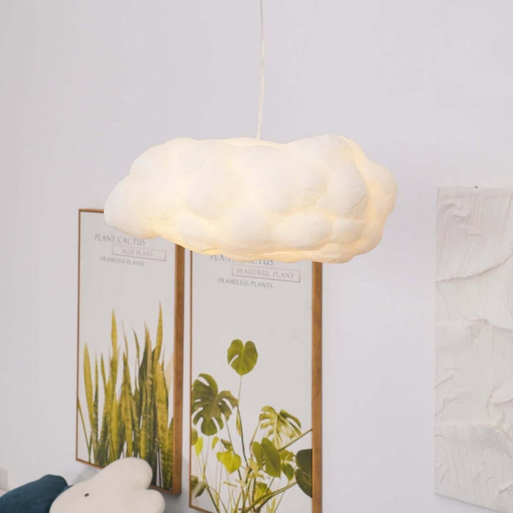 Moderne CloudGlow skylampe for elegant belysning, velegnet til stue og soveværelse.