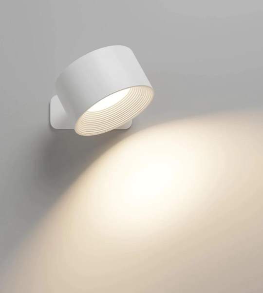 Moderne LED-væglampe, touch-betjent. Perfekt læselampe eller stemningslys til boligindretning.