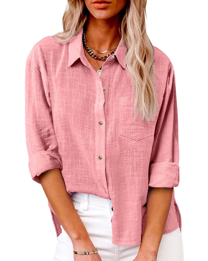Farverig plus size damebluse med løs pasform, elegant og afslappet sommerstil.